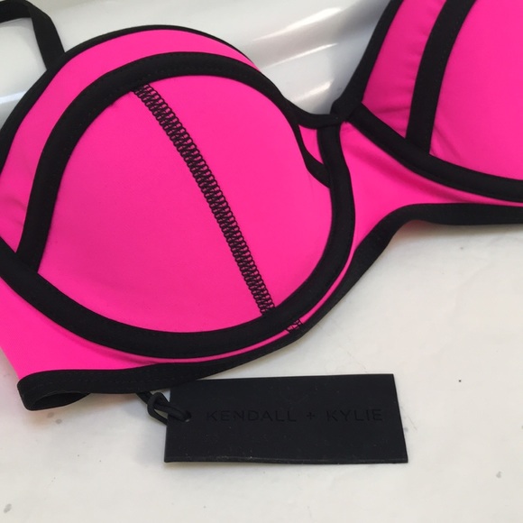 KENDALL + KYLIE Top size XS - Picture 2 of 5